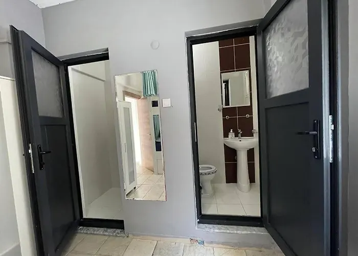 Dormitory Room Mixed
